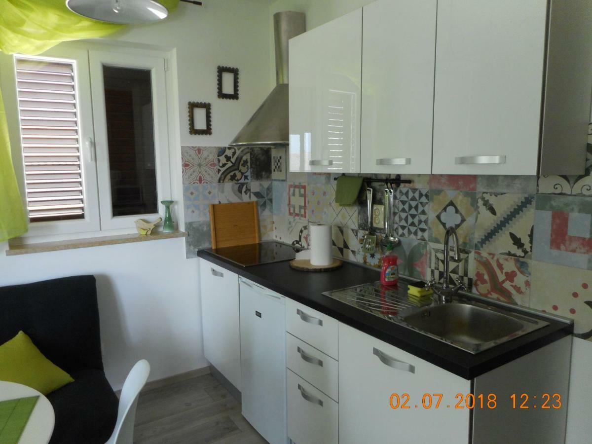 Studio Relax Punat Bagian luar foto